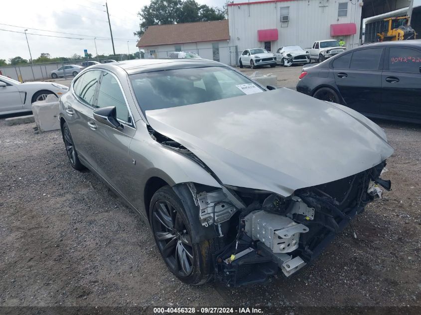 JTHC51FF3J5004028 2018 LEXUS LS - Image 1