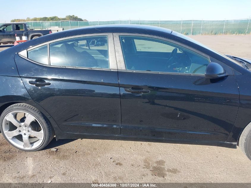 2019 HYUNDAI ELANTRA SE - KMHD74LF7KU796466