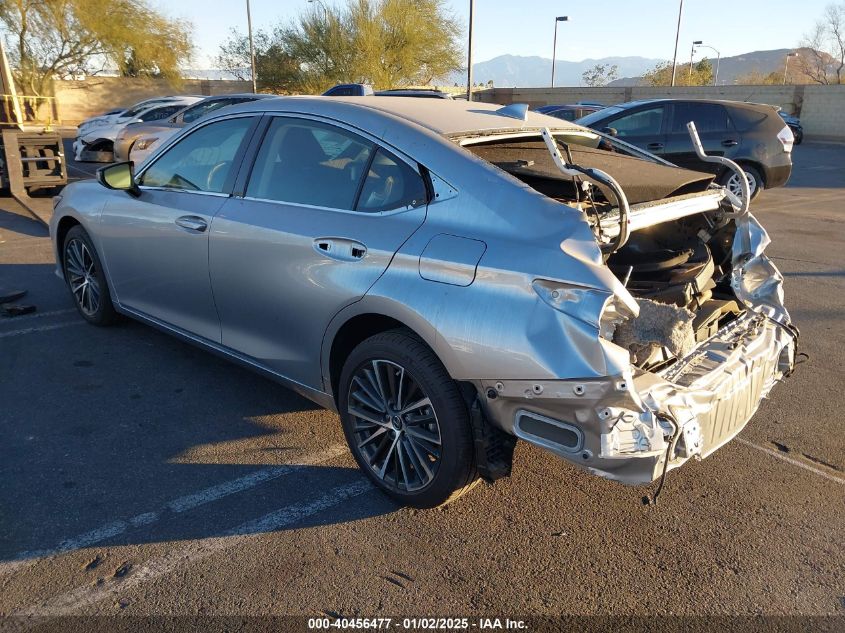 VIN 58ADA1C15RU047110 2024 Lexus ES, 300H no.3