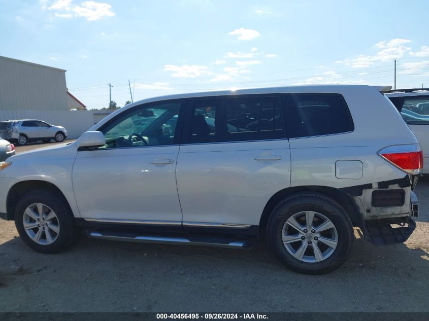 2011 Toyota Highlander Base V6 VIN: 5TDZK3EH2BS038900 Lot: 40456495