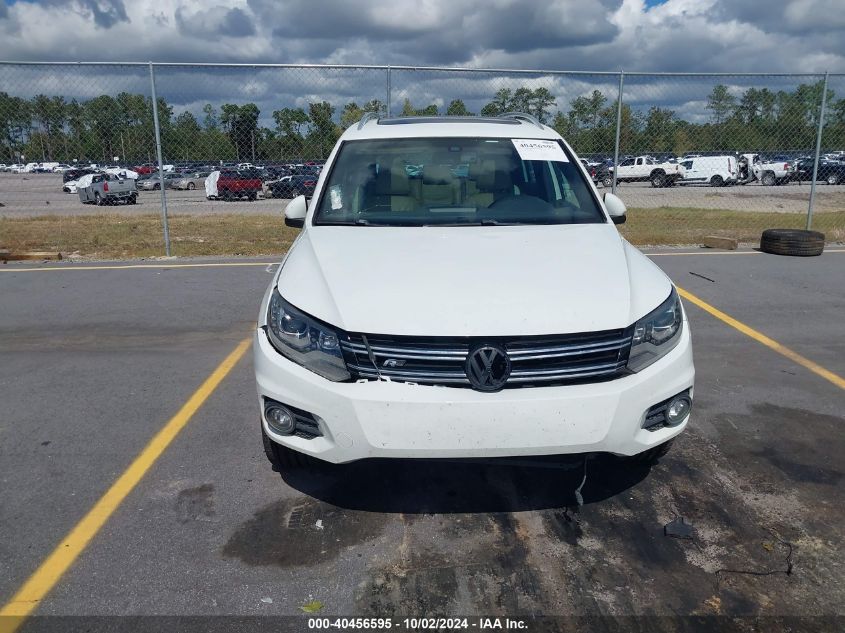 2015 Volkswagen Tiguan R-Line VIN: WVGBV7AXXFW500988 Lot: 40456595