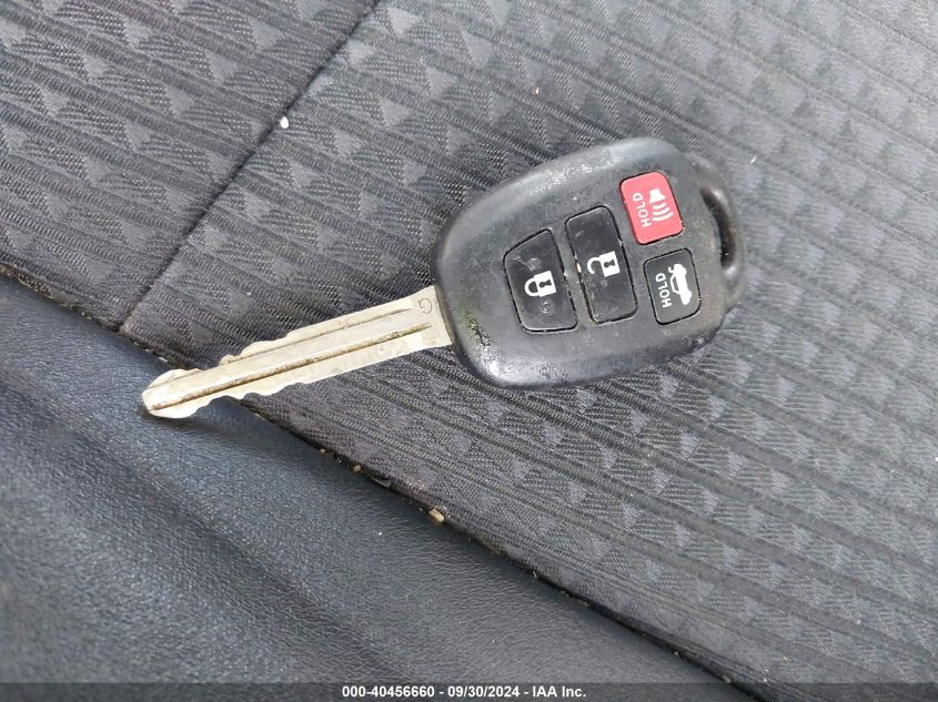 4T1BF1FKXDU284057 2013 Toyota Camry Se