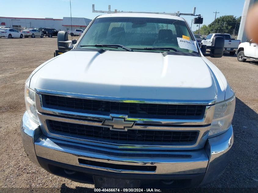 2009 Chevrolet Silverado 2500Hd Work Truck VIN: 1GCHC44K39E120579 Lot: 40456674