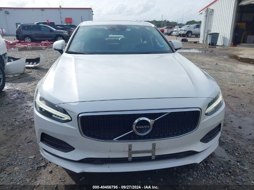 YV1A22MK9H1012153 2017 Volvo S90 T6 Momentum