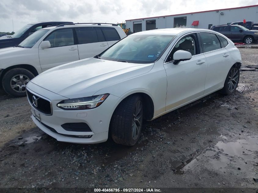 YV1A22MK9H1012153 2017 VOLVO S90 - Image 2