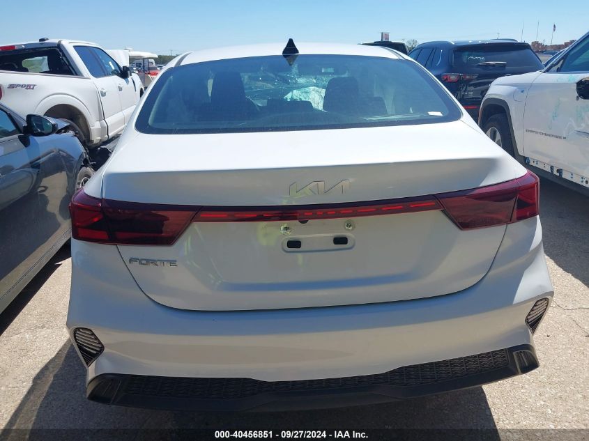 2023 Kia Forte Lxs VIN: 3KPF24AD7PE688206 Lot: 40456851