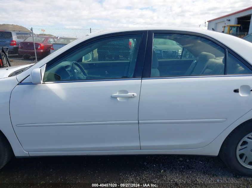 2004 Toyota Camry Le VIN: 4T1BE32K34U262843 Lot: 40457020