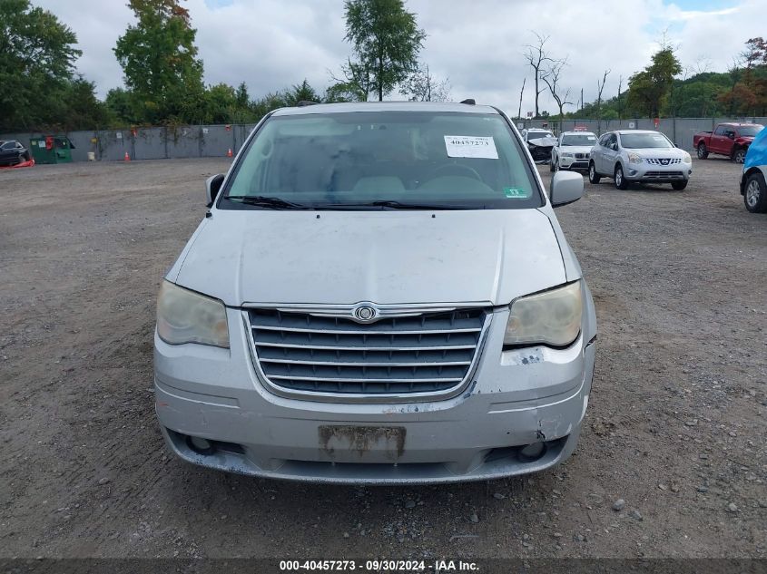 2A4RR5D12AR348218 2010 Chrysler Town & Country Touring