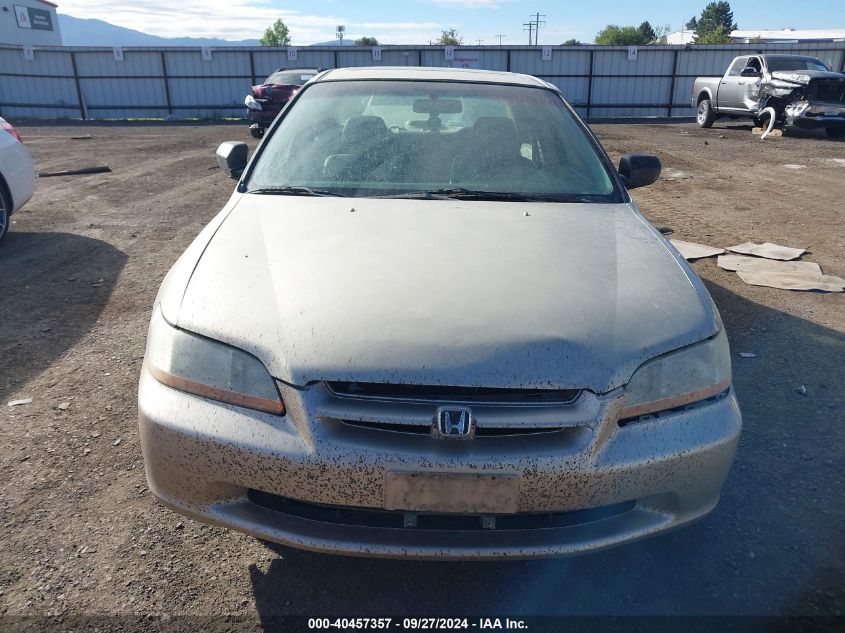 2000 Honda Accord 2.3 Ex VIN: JHMCG5669YC038143 Lot: 40457357