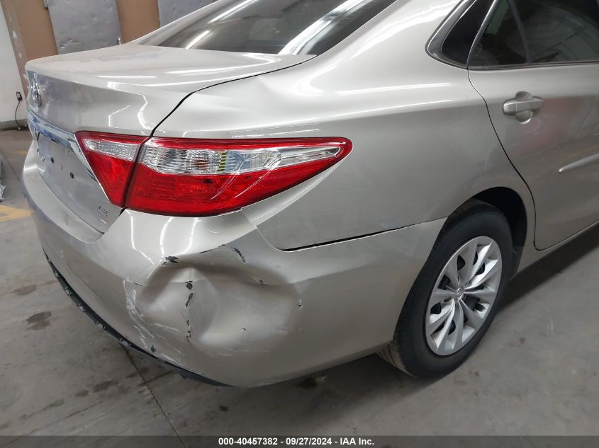 4T4BF1FK9GR556303 2016 Toyota Camry Le