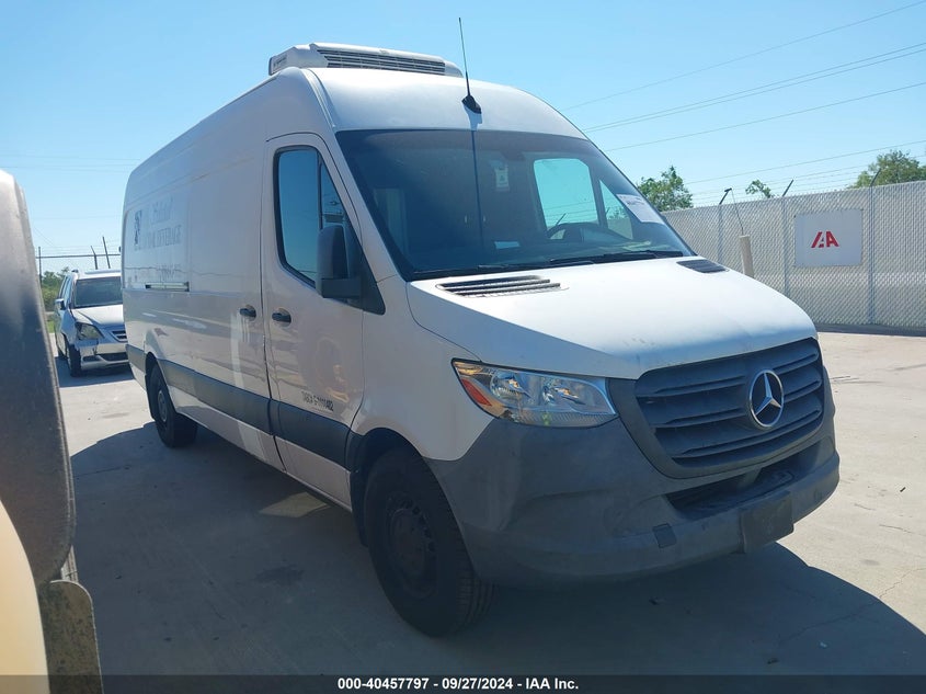 VIN: WD4PF1CDXKT008096 2019 MERCEDES-BENZ SPRINTER 2500 2500/3500