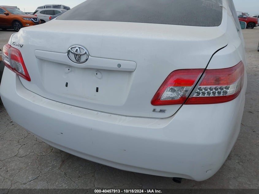 2010 Toyota Camry Le VIN: 4T1BF3EK9AU558633 Lot: 40457913