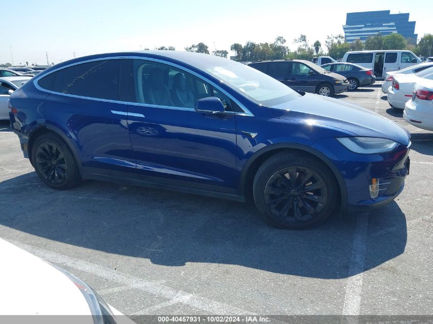 2017 Tesla Model X 100D/75D/90D VIN: 5YJXCDE26HF077167 Lot: 40457931