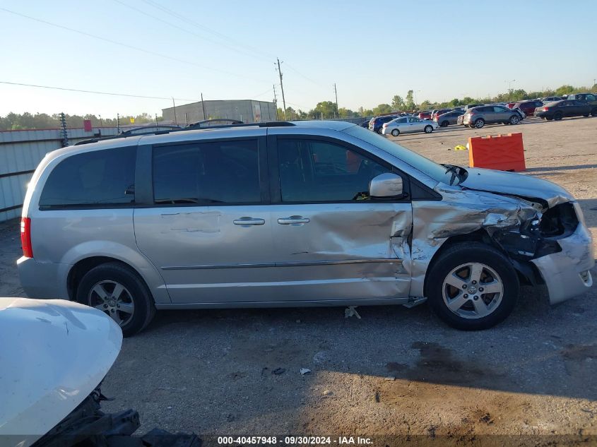 2010 Dodge Grand Caravan Sxt VIN: 2D4RN5D15AR117981 Lot: 40457948