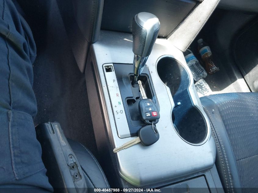 4T1BF1FKXCU073892 2012 Toyota Camry Se