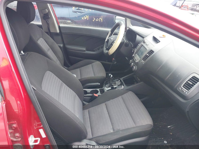 2017 KIA FORTE VIN: 3KPFL4A74HE054733