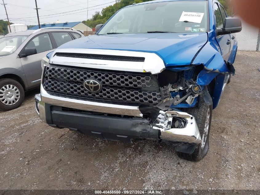 2018 Toyota Tundra Sr5 5.7L V8 VIN: 5TFDY5F19JX700633 Lot: 40458550