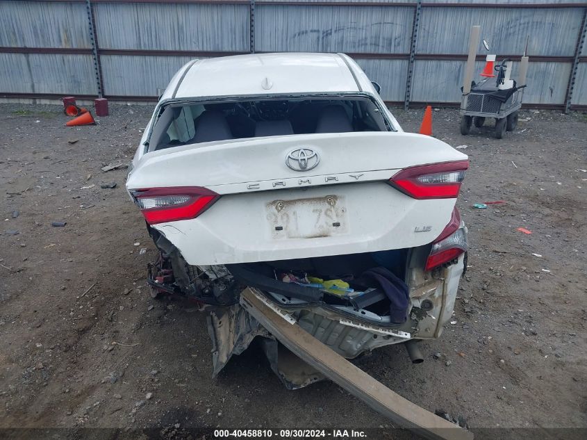 4T1C11AK4MU580962 2021 Toyota Camry Le