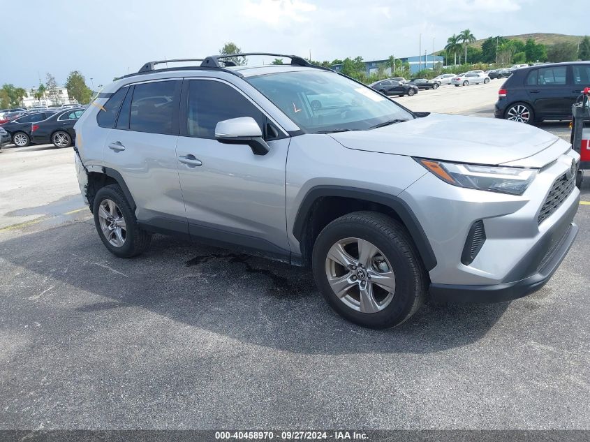 2022 Toyota Rav4 Xle VIN: 2T3W1RFVXNC208261 Lot: 40458970