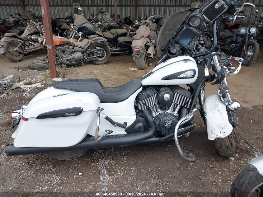 VIN 56KTCBAA6K3373644 2019 INDIAN MOTORCYCLE CO. CHIEFTAIN