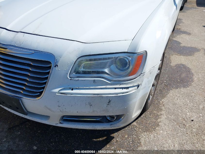 2C3CCAAG8DH588824 2013 Chrysler 300 Motown