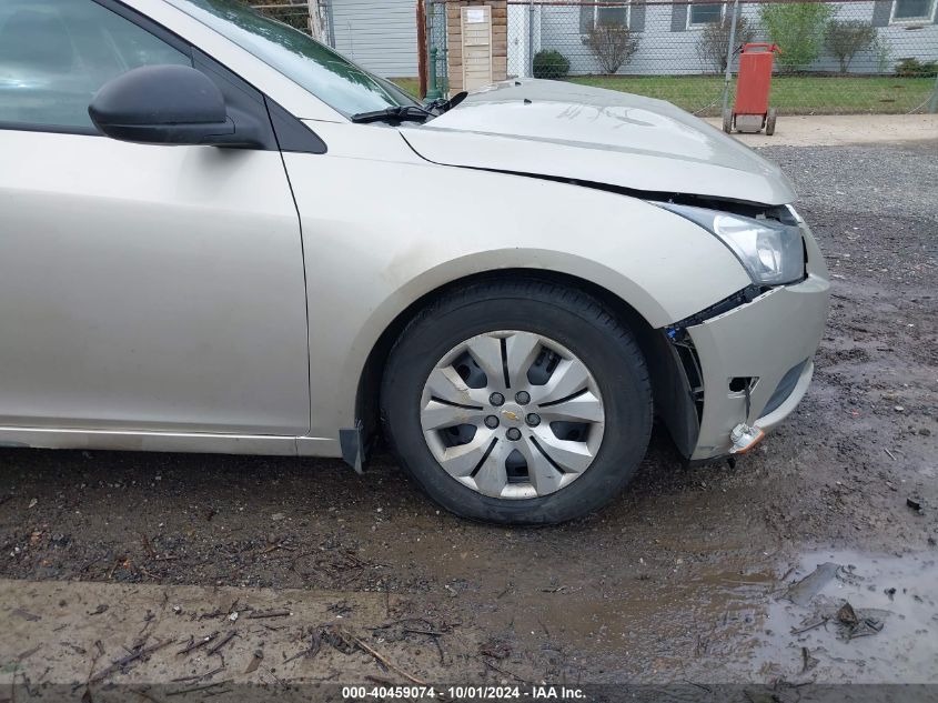 1G1PA5SG9D7210556 2013 Chevrolet Cruze Ls Auto