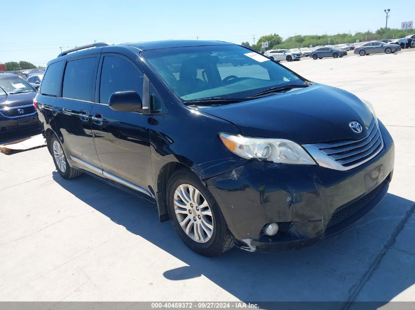 5TDYK3DC9FS647392 2015 TOYOTA SIENNA - Image 1