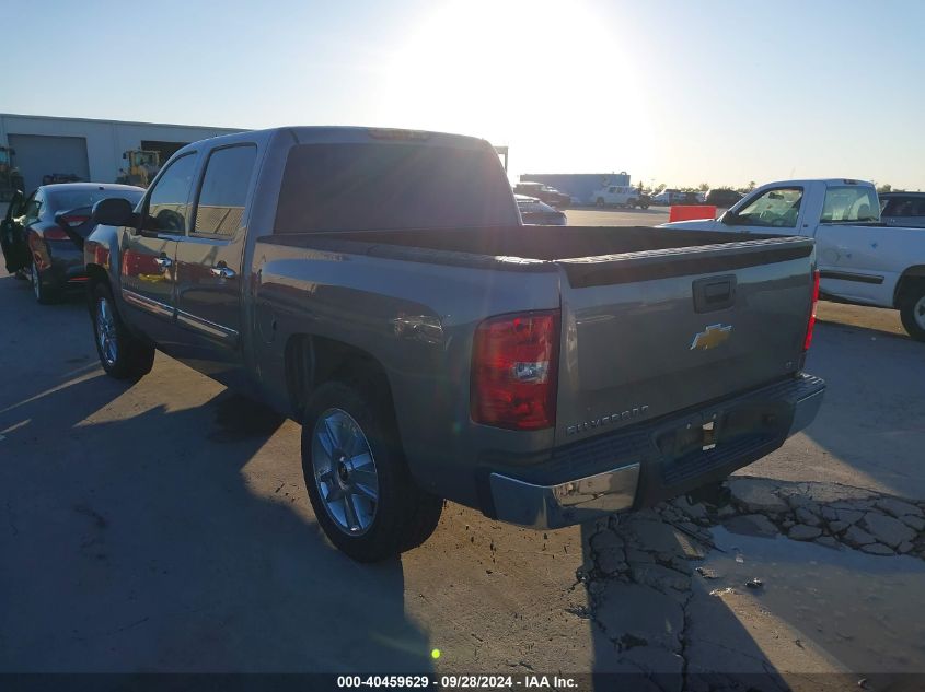 VIN 4T1B11HK2KU720912 2013 CHEVROLET SILVERADO 1500 no.3