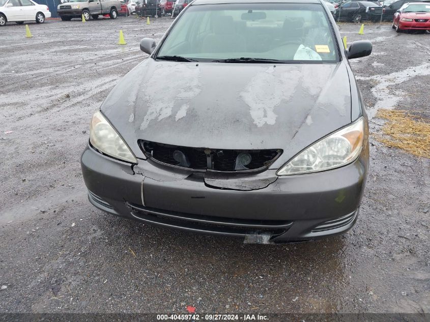 2004 Toyota Camry Le VIN: 4T1BE32K04U929500 Lot: 40459742