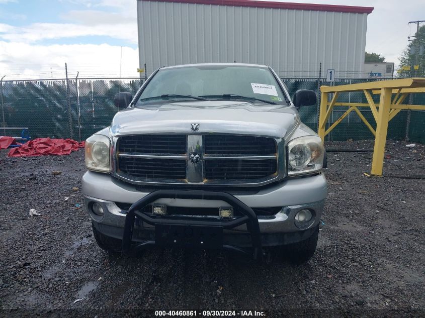 2007 Dodge Ram 1500 Slt/Trx4 Off Road/Sport VIN: 1D7HU16267J512183 Lot: 40460861