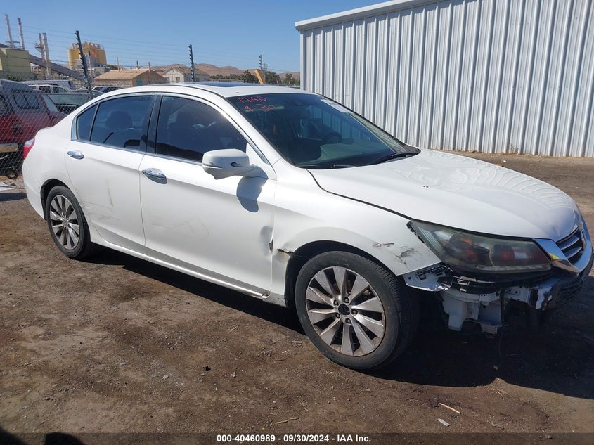 2015 HONDA ACCORD VIN: 1HGCR3F8XFA002571