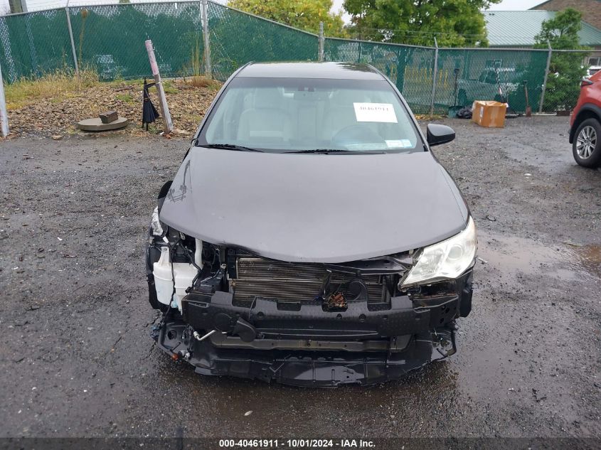 4T1BD1FK9EU124792 2014 Toyota Camry Hybrid Xle