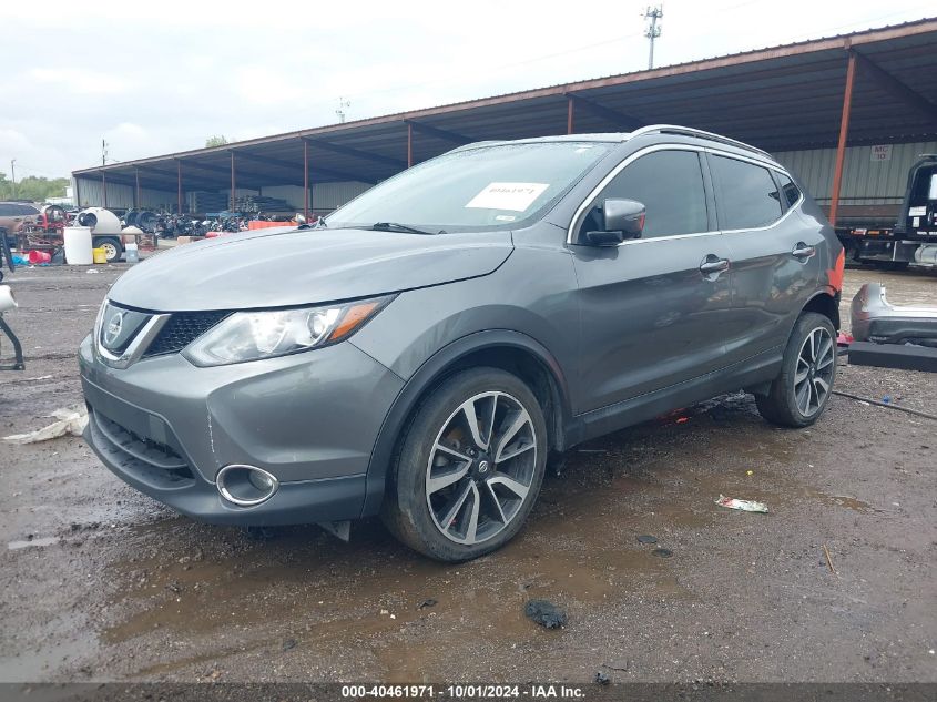 JN1BJ1CP3JW195534 2018 NISSAN ROGUE - Image 2