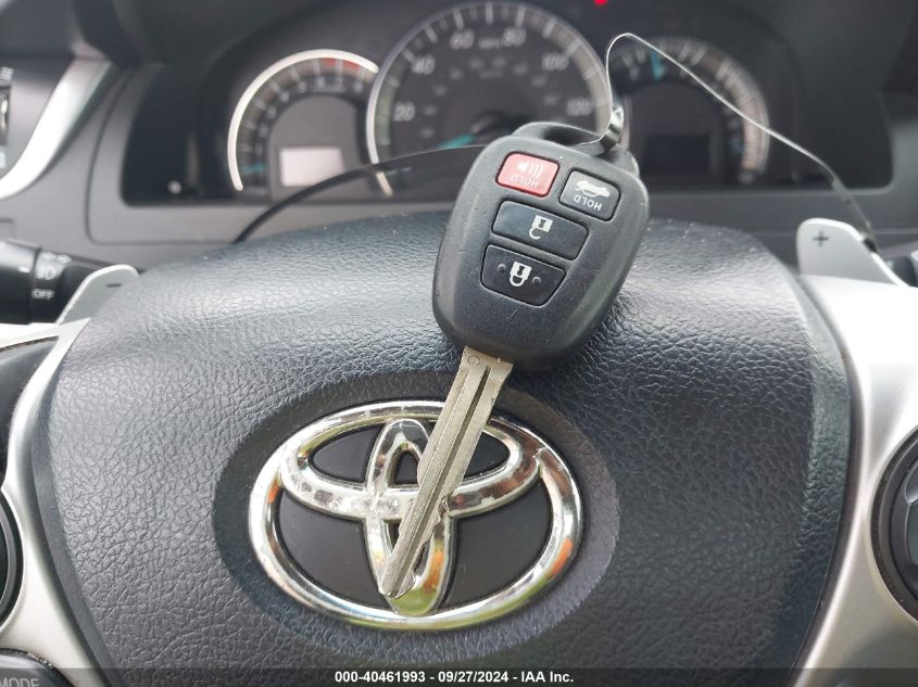 4T1BF1FK1CU601674 2012 Toyota Camry Se