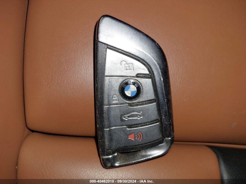 WBS83CH0XNCJ25215 2022 BMW M5