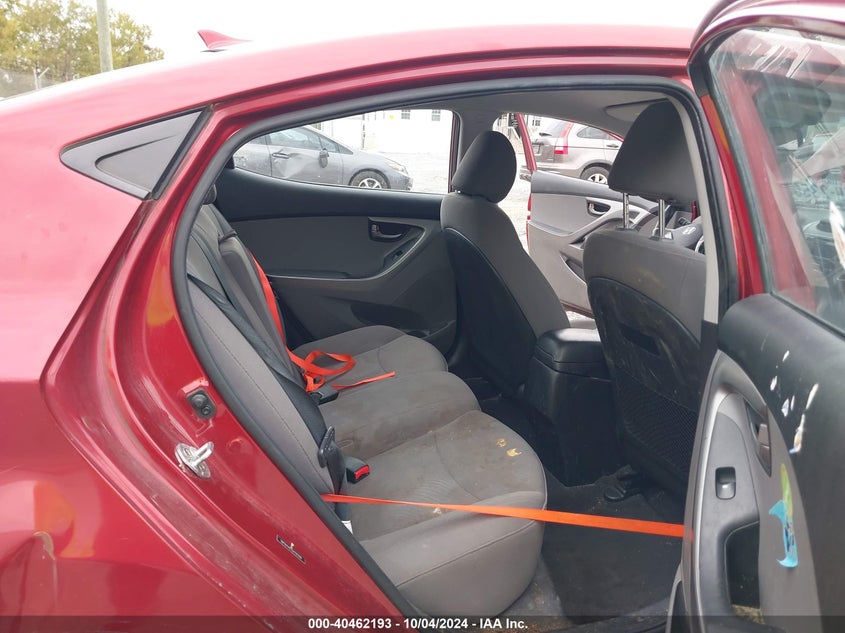 5NPDH4AE5GH793398 2016 Hyundai Elantra Se