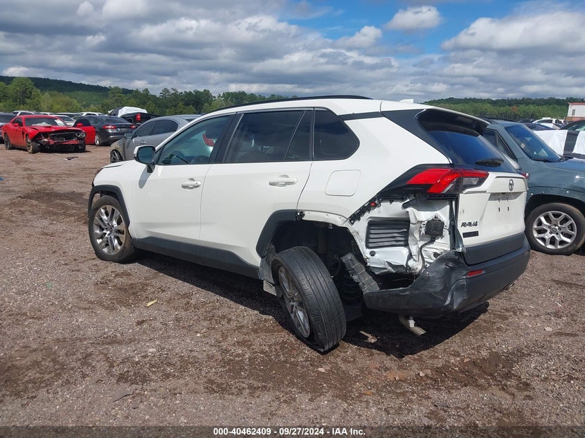 VIN 2T3C1RFV0NW235955 2022 TOYOTA RAV4 XLE PREMIUM