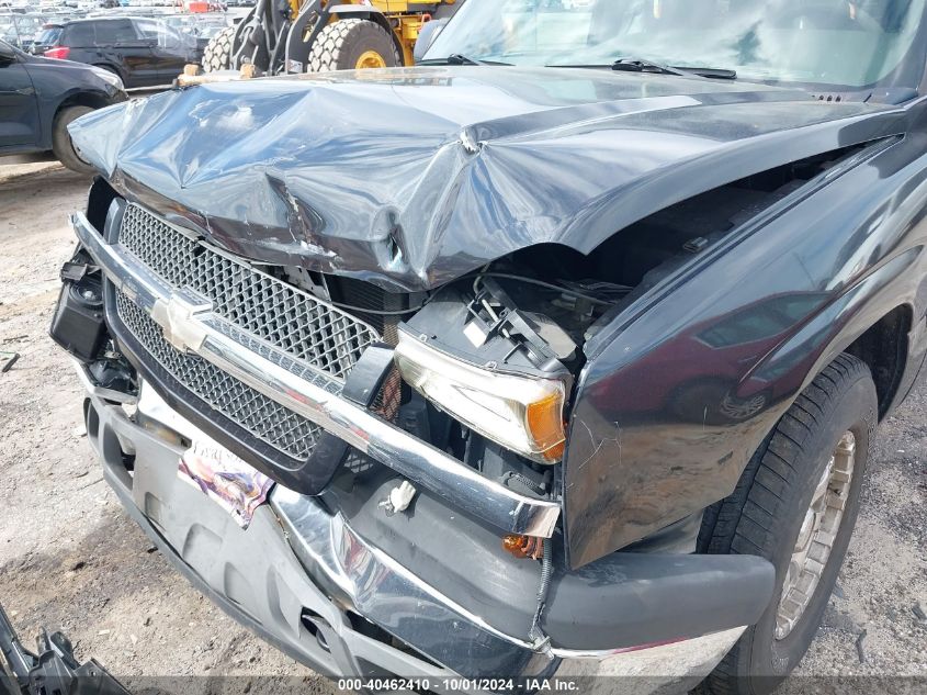 2005 Chevrolet Silverado C1500 VIN: 2GCEC19T051300486 Lot: 40462410