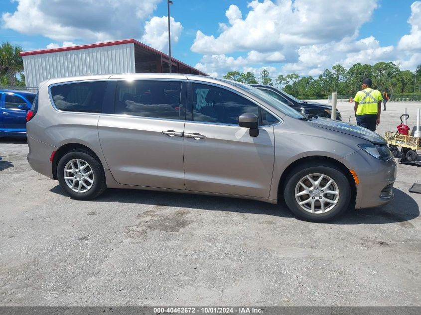 2017 Chrysler Pacifica Touring VIN: 2C4RC1DGXHR537293 Lot: 40462672