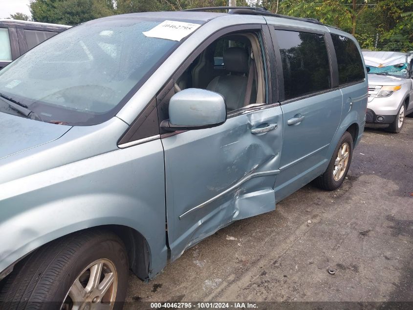 2A8HR54P68R665945 2008 Chrysler Town & Country Touring