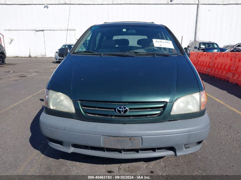 2002 Toyota Sienna Ce VIN: 4T3ZF19C92U496522 Lot: 40463193