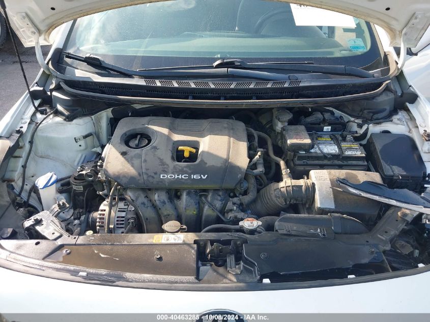 3KPFK4A72JE167685 2018 Kia Forte Lx