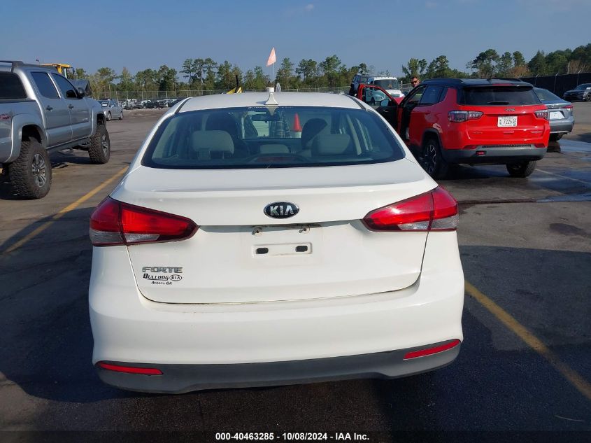 3KPFK4A72JE167685 2018 Kia Forte Lx