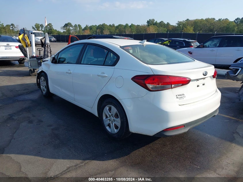 2018 KIA FORTE LX - 3KPFK4A72JE167685