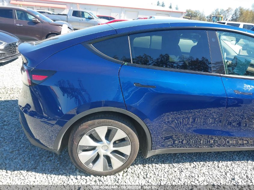 2022 Tesla Model Y Long Range Dual Motor All-Wheel Drive VIN: 7SAYGAEE2NF358429 Lot: 40463446