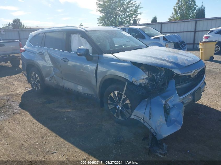 5TDHZRBH9MS098464 2021 TOYOTA HIGHLANDER - Image 1