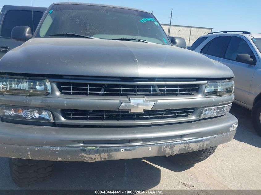 2000 Chevrolet Suburban 1500 Ls VIN: 3GNEC16T2YG104878 Lot: 40464441