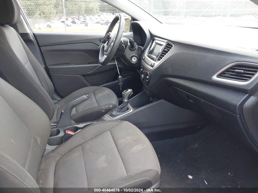 VIN 3KPC24A35KE066321 2019 HYUNDAI ACCENT SE