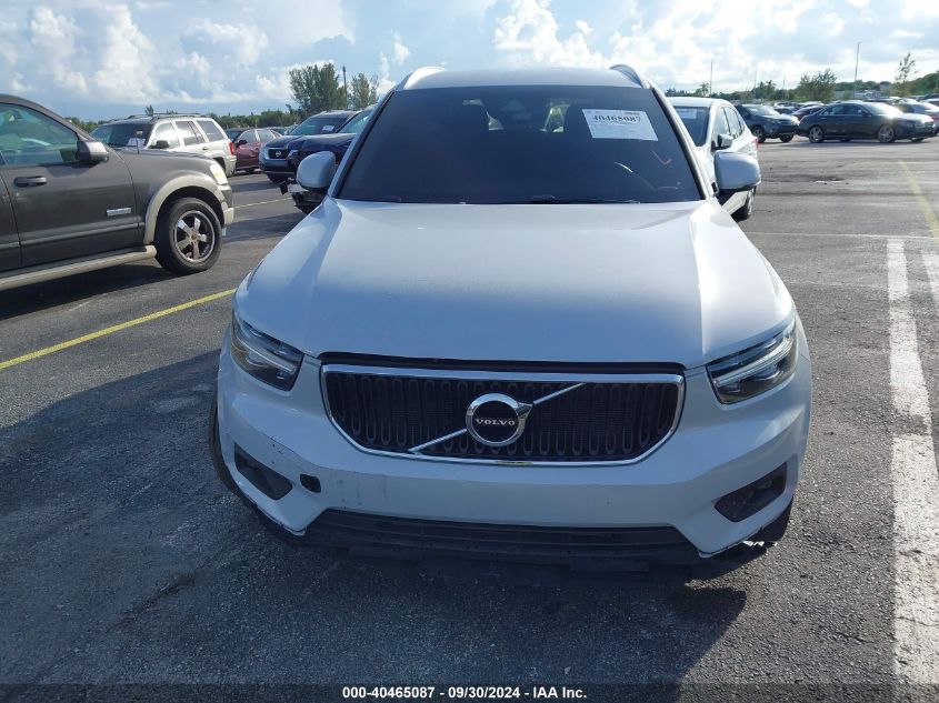 YV4AC2HK5M2430384 2021 Volvo Xc40 T4 Momentum