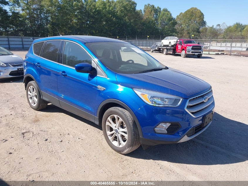 FORD ESCAPE SE 2019